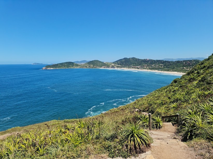 Trilha da Praia Vermelha
